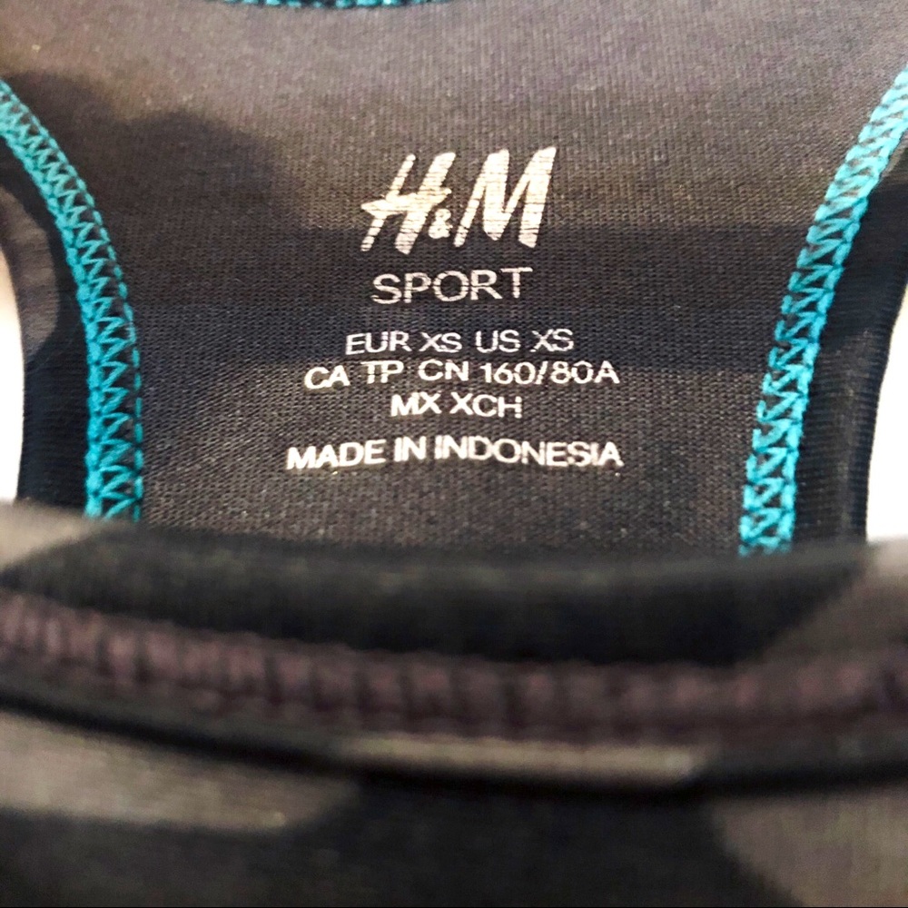 H&M Workout Top - Picture 3 of 3